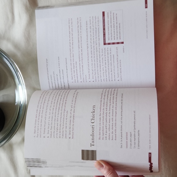The New Gas Grill Gourmet Book Like New - Picture 4 of 5
